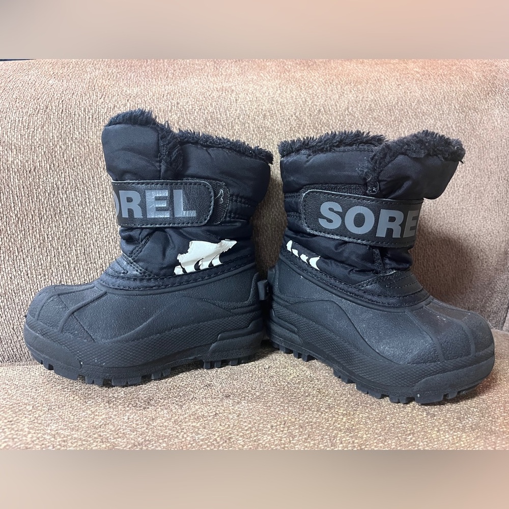 Sorel Black Snow Boots with Fur Lining